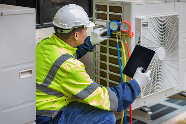 Professional Ac Installation technician working in Gilman, MN